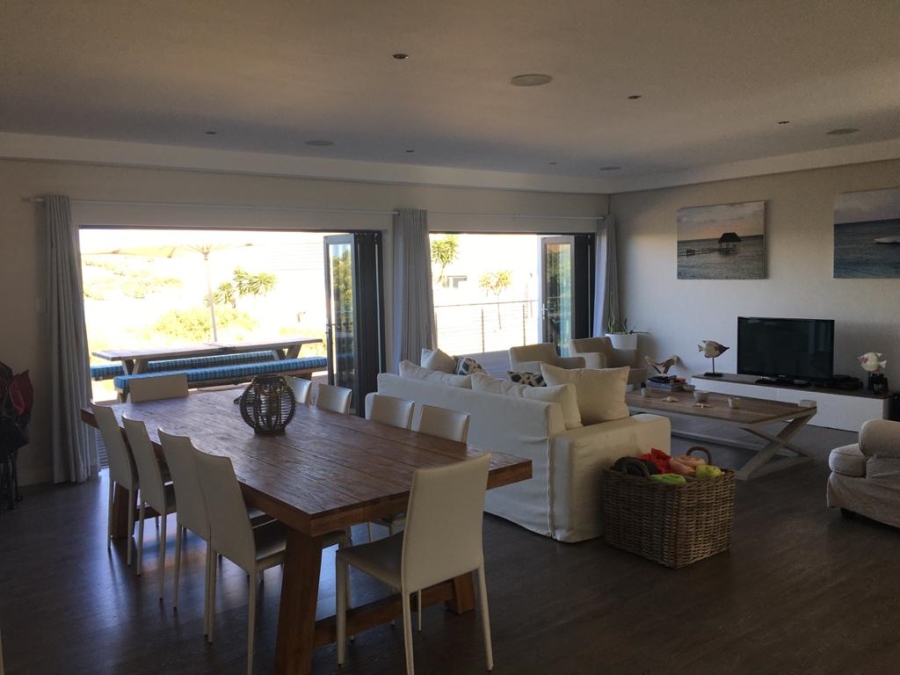 To Let 4 Bedroom Property for Rent in Kromme River Estate Eastern Cape